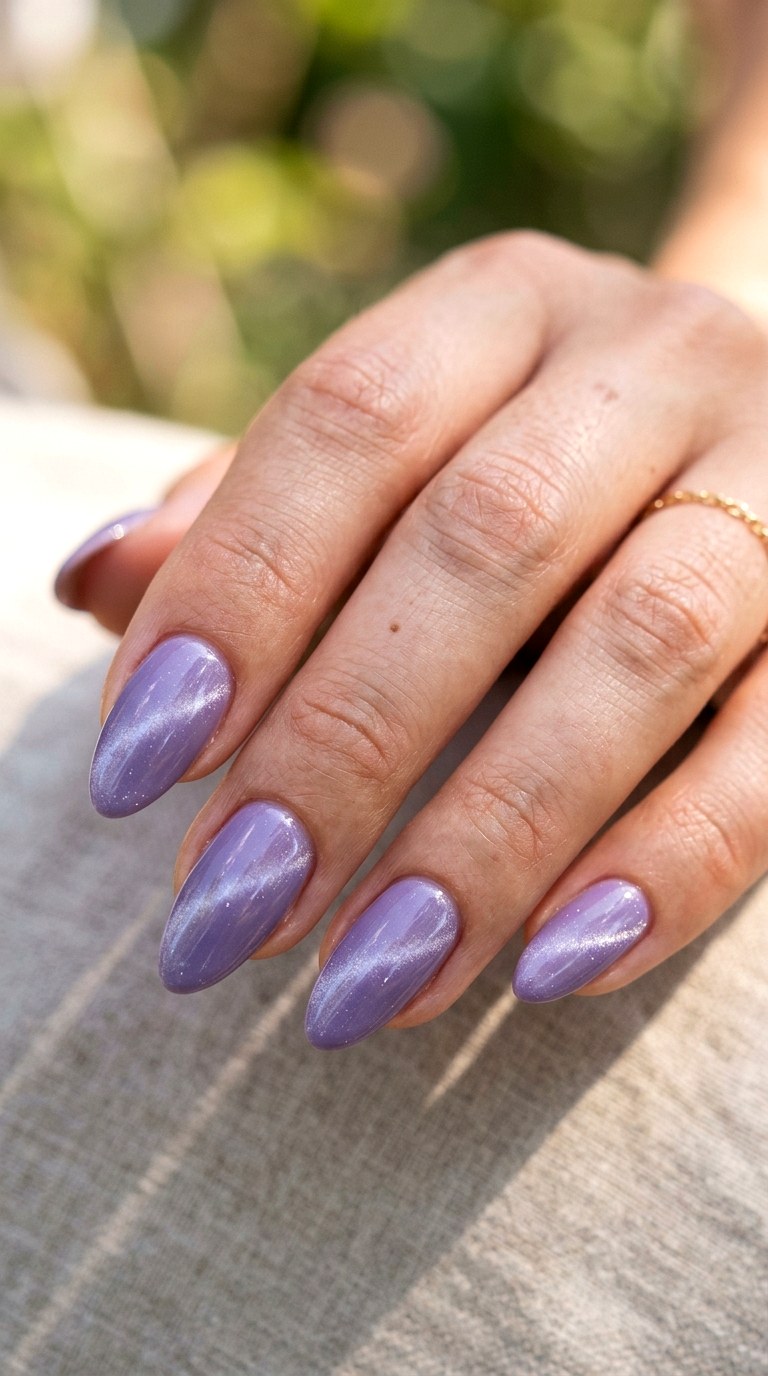 Classic Lavender Cat Eye Glow - 21  Summer Lavender Magnetic Cat Eye Nails Ideas