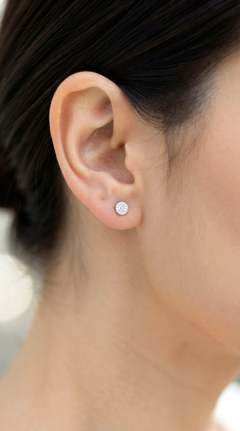 Decorate the Tragus With Delicate Pieces - 24 diamond earring stack