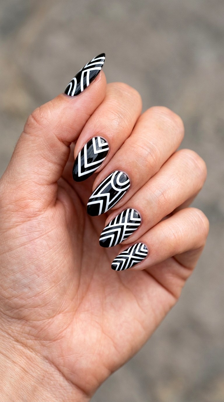 Neo Deco Geometric Lines - 24 Flawless Spring Color Street Nails