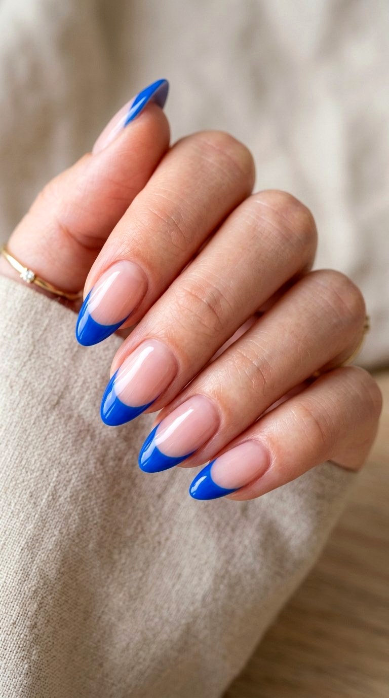 Almond Bright Blue French Tip Nails - 21 bright blue french tip nails