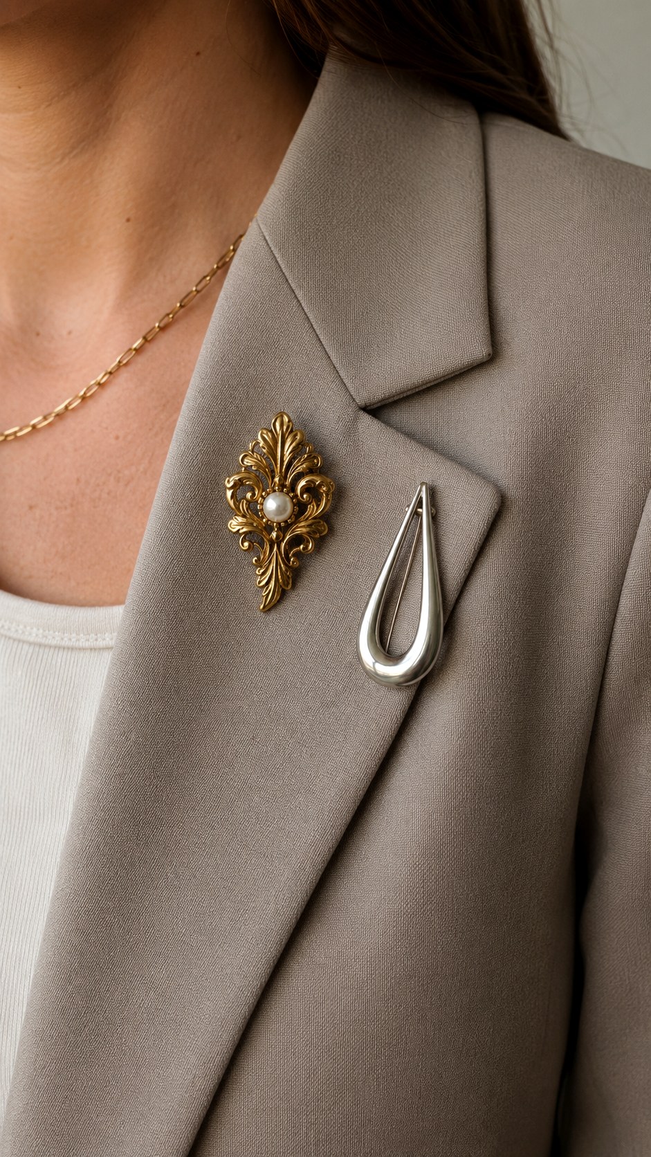 Brooches Pinned on Tailored Blazers - 24 gold vs silver jewelry ideas