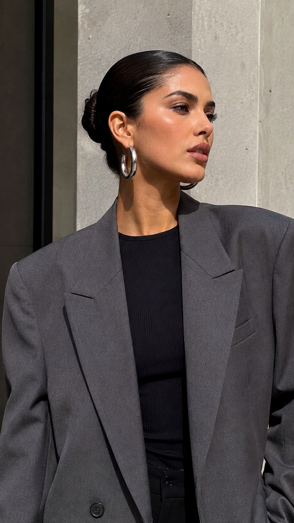 Chunky Silver Hoop Earrings - 20 silver jewelry aesthetic ideas