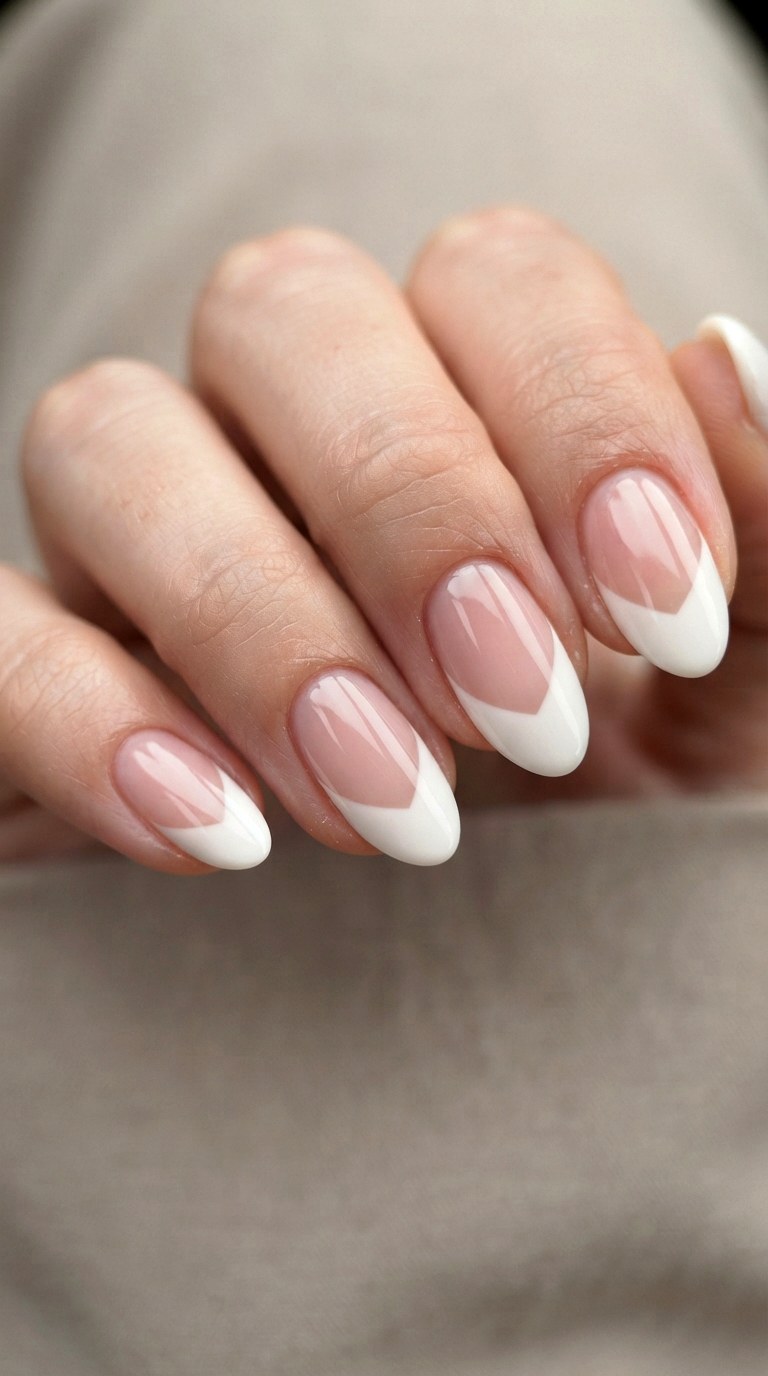 Deep Side Swipe French Tip Art - 22 natural french tip nail art ideas