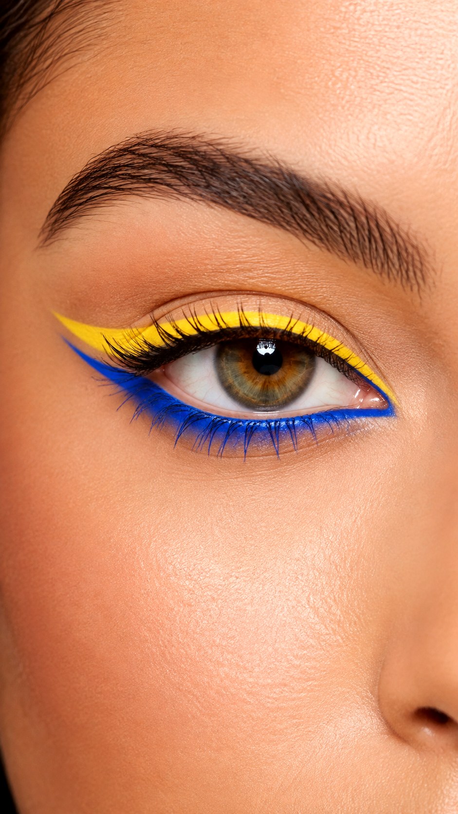 Double Liner Color Block Trend - 23 Summer Eyeliner Looks