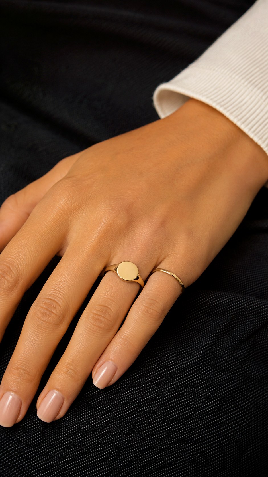 Gold Initial Signet Rings - 23 gold jewelry ideas