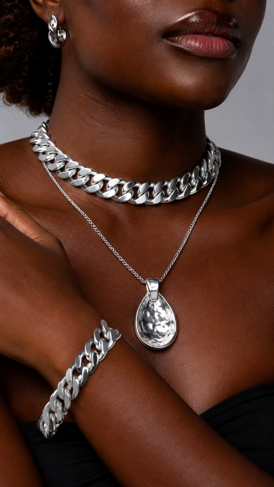Heavy Silver Chains for Rich Deep Skin - 23 silver jewelry skin tone ideas