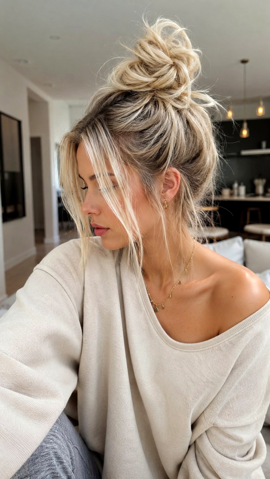 Messy Platinum Blonde Top Knot - 23 Platinum Blonde Hair Ideas