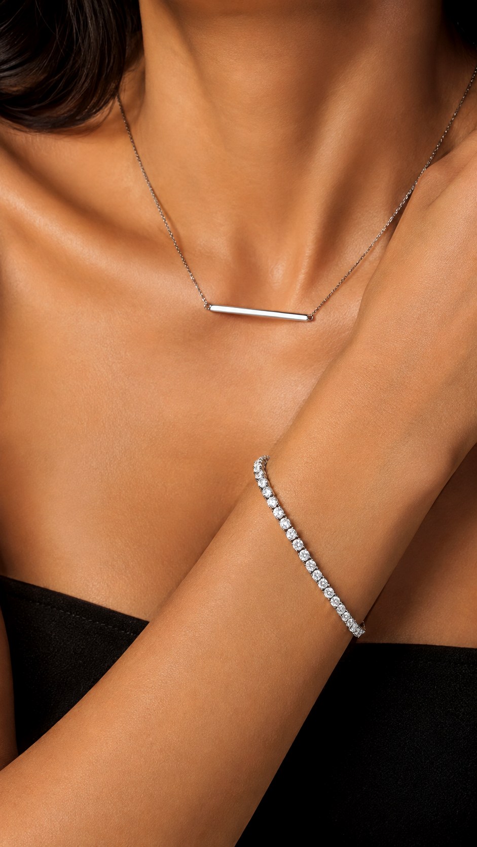 Mirror Finish Silver for Neutral Olive Skin - 23 silver jewelry skin tone ideas