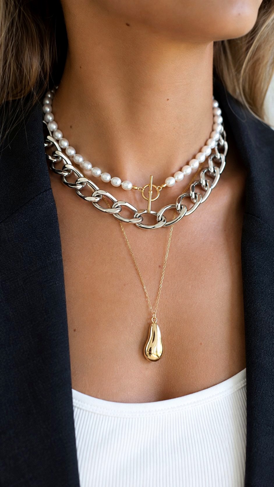 Mixing Metals with Pearls - 20 mixing gold and silver jewelry ideas