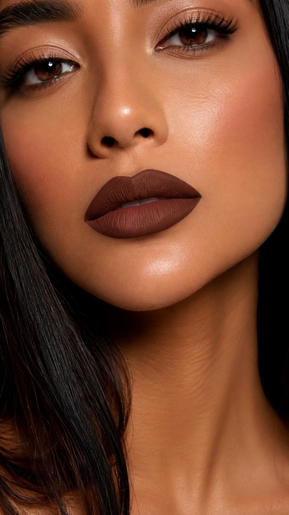Mocha Mousse Matte Finish Lips - 25 Summer Trendy Lip Color Ideas