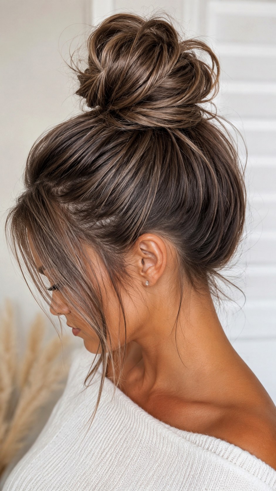 Modern Textured Top Knot Style - 24 classy updo hairstyles ideas
