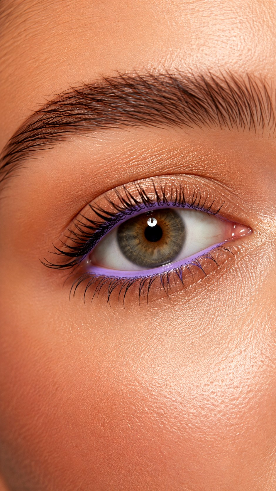 Pastel Waterline Eyeliner Pop - 23 Summer Eyeliner Looks