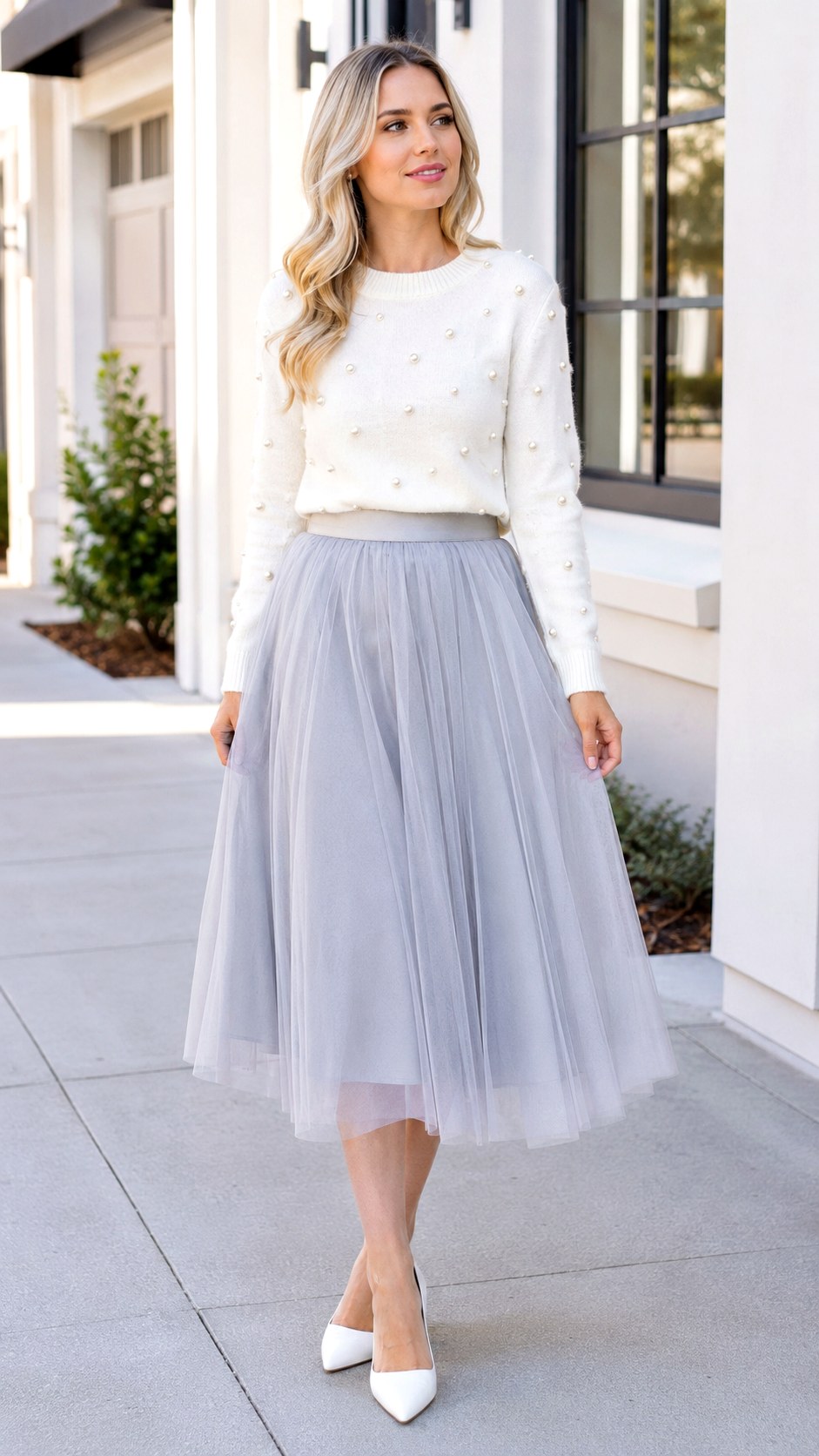 Pearl Accented Senior Homecoming Overall Outfit Ideas - 22 senior homecoming overall outfit ideas