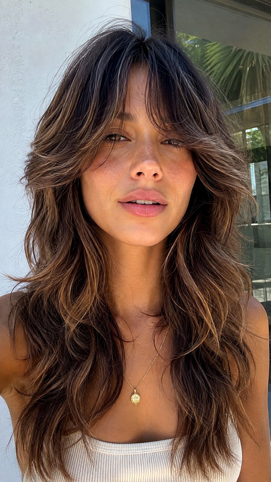 Shaggy Wolf Cut With Curtain Bangs - 24 lond wolf cut hairstyle ideas