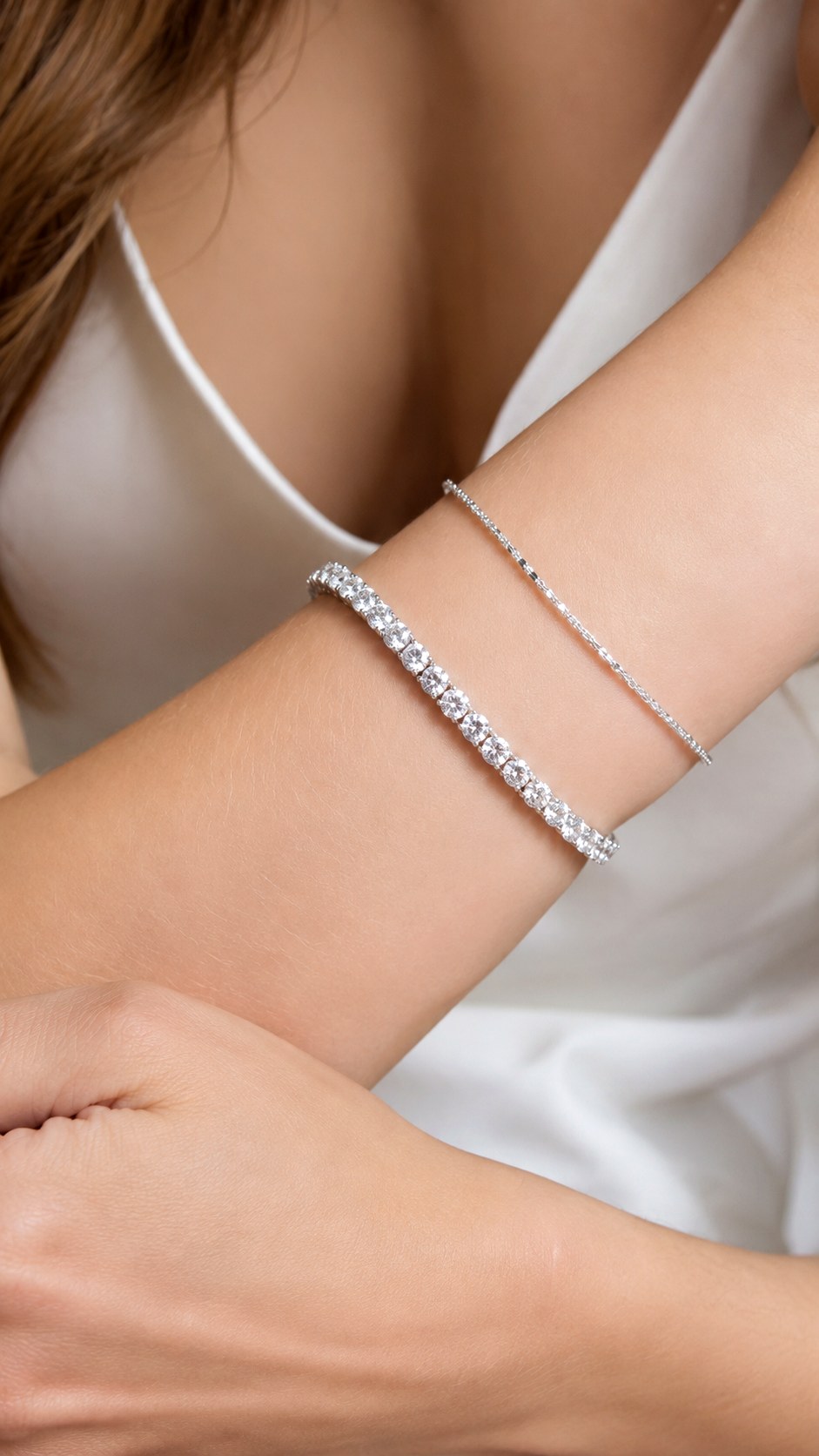Silver tennis bracelets for fair skin - 23 silver jewelry skin tone ideas