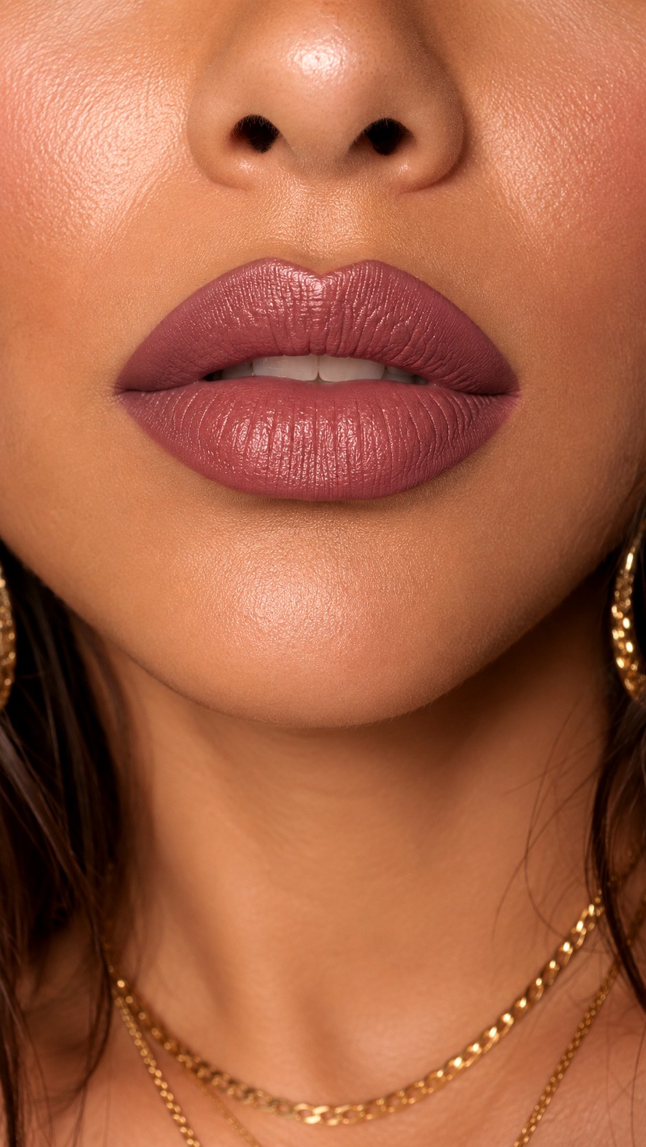 Spiced Mauve Cream Lipstick - 25 Summer Trendy Lip Color Ideas