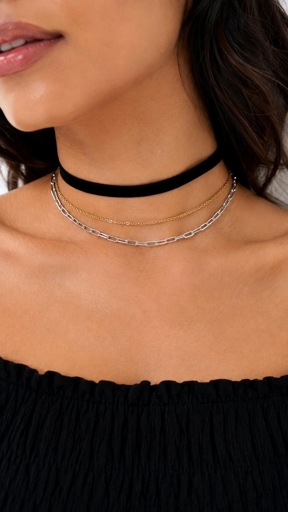 Stacking Gold and Silver Chokers - 20 mixing gold and silver jewelry ideas