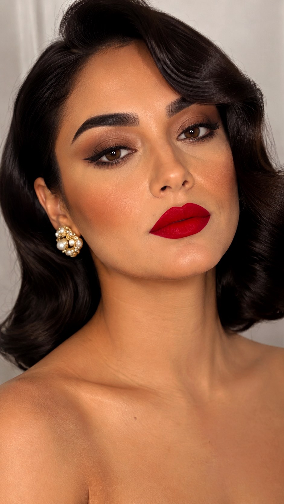 Vintage Hollywood Red Lip Classic - 24 Olive Skin Makeup Looks