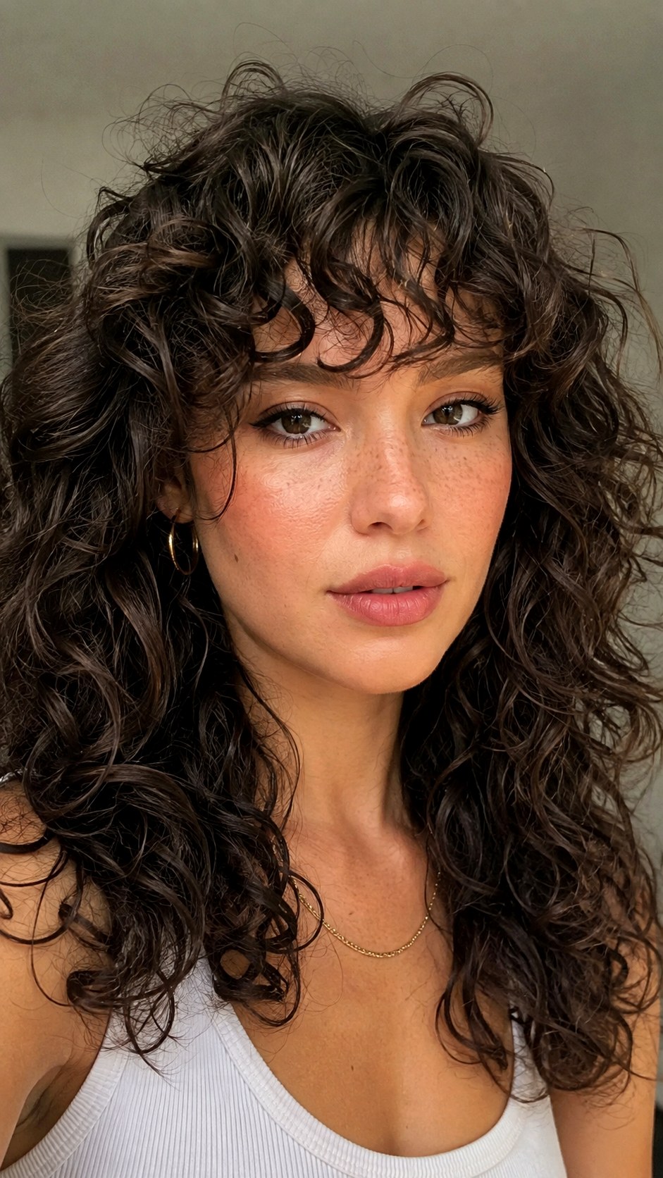 Voluminous Curly Wolf Cut - 24 lond wolf cut hairstyle ideas