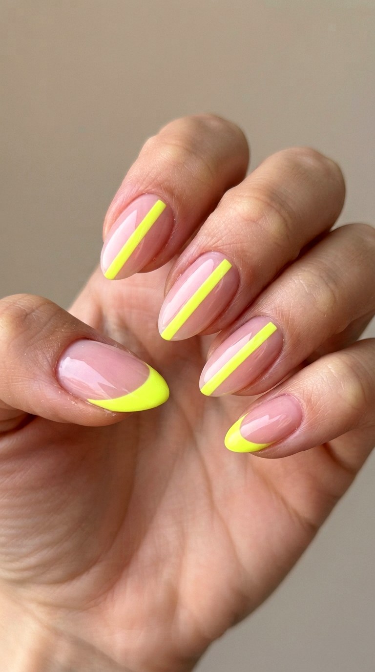 Yellow Highlighter Stripe Nails - 21 school nail art designs